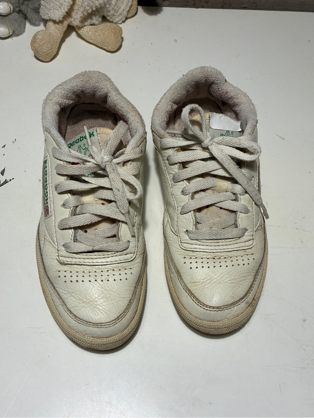 Reebok Kids Vintage White Leather Sneakers with Green Logo Accent